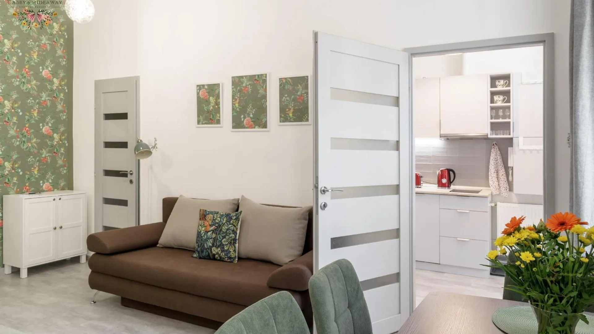 Gabby'S Hideaway Central Budapest Hungary